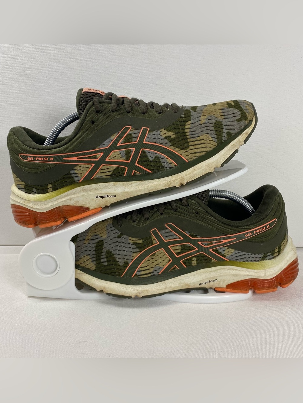 ASICS Gel-Pulse 11 Womens 9 Camo Green Orange Running Shoes 1012A467
